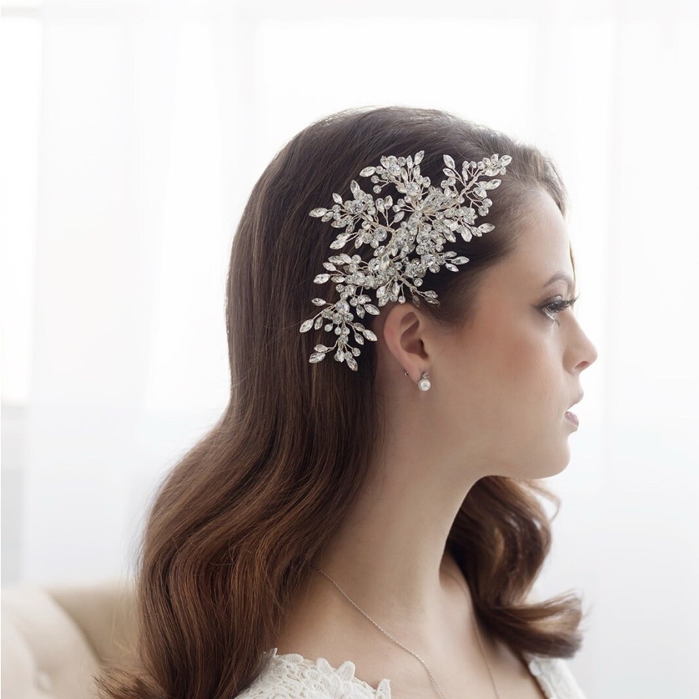 SOLD>>Silver Wedding Dress with Intricate Floral Design